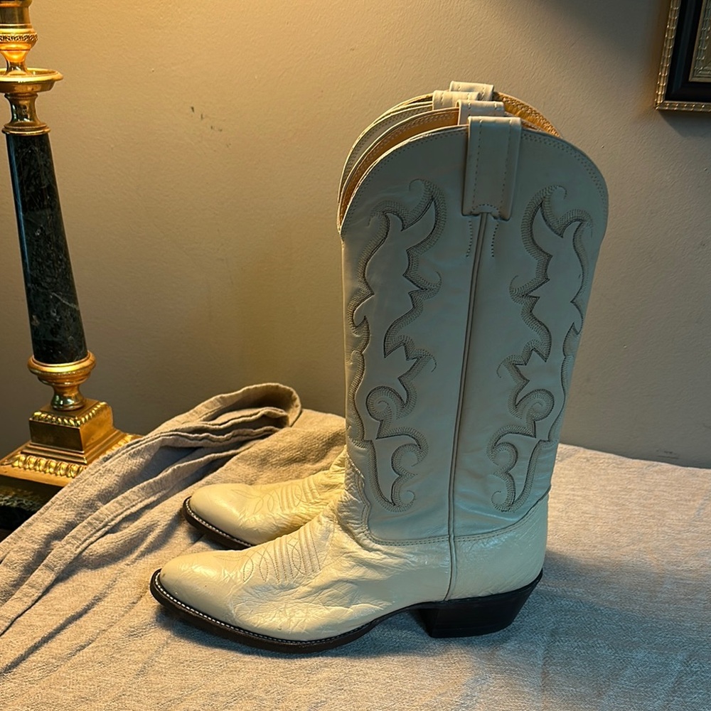 NOCONA Cream Western Cowboy Boots